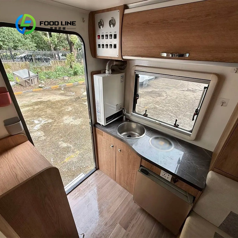Customized Double Axle Camping - Outdoor Adventure Holidays recension och pris